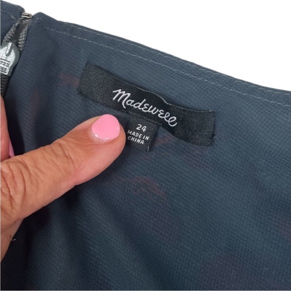 Madewell Moonblossom Ruffle-Sleeve Dress in Winter Orchid 3X - Picture 7 of 12